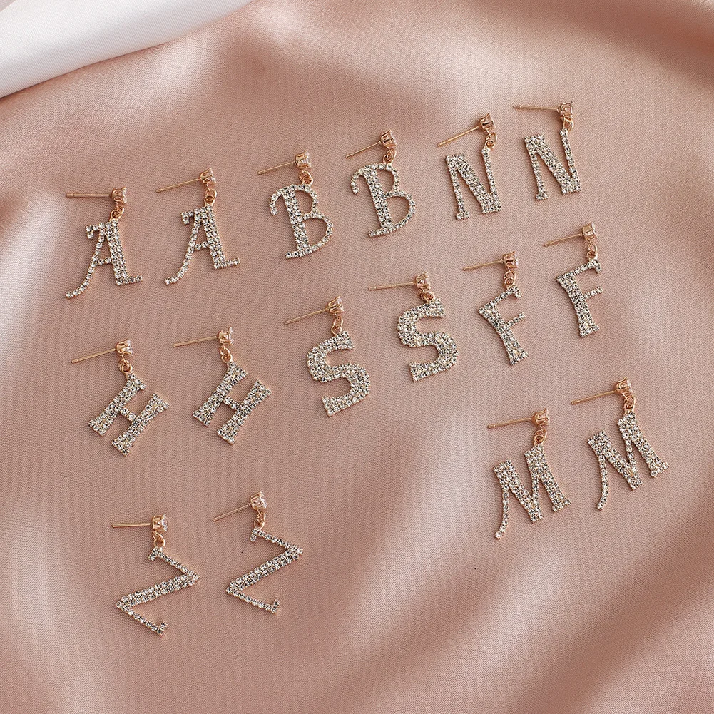 Wholesale Fashion Jewelry Letter Earrings Stud Diamond Earrings Brides Letter Silver 925 Earrings For Women, Gold and silver
Wholesale Fashion Jewelry Letter Earrings Stud Diamond Earrings Brides Letter Silver 925 Earrings For Women, Gold and silver