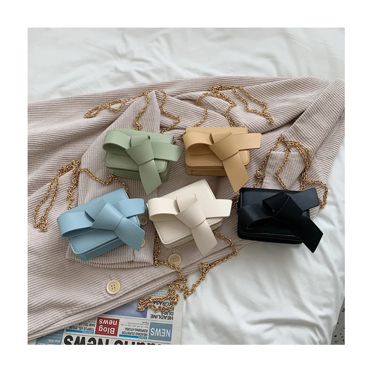 Female Mini Crossbody Bags Cute Bow Design Summer Women Chain Small Square Bags Solid Color Leather Mini Lipsticks Coin Purses
Female Mini Crossbody Bags Cute Bow Design Summer Women Chain Small Square Bags Solid Color Leather Mini Lipsticks Coin Purses