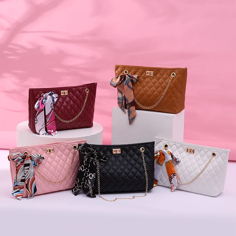 four seasons popular Hot sale luxury ladies embroidery chain mini tote bags women big shopping bag candy travel girl handbags
four seasons popular Hot sale luxury ladies embroidery chain mini tote bags women big shopping bag candy travel girl handbags
