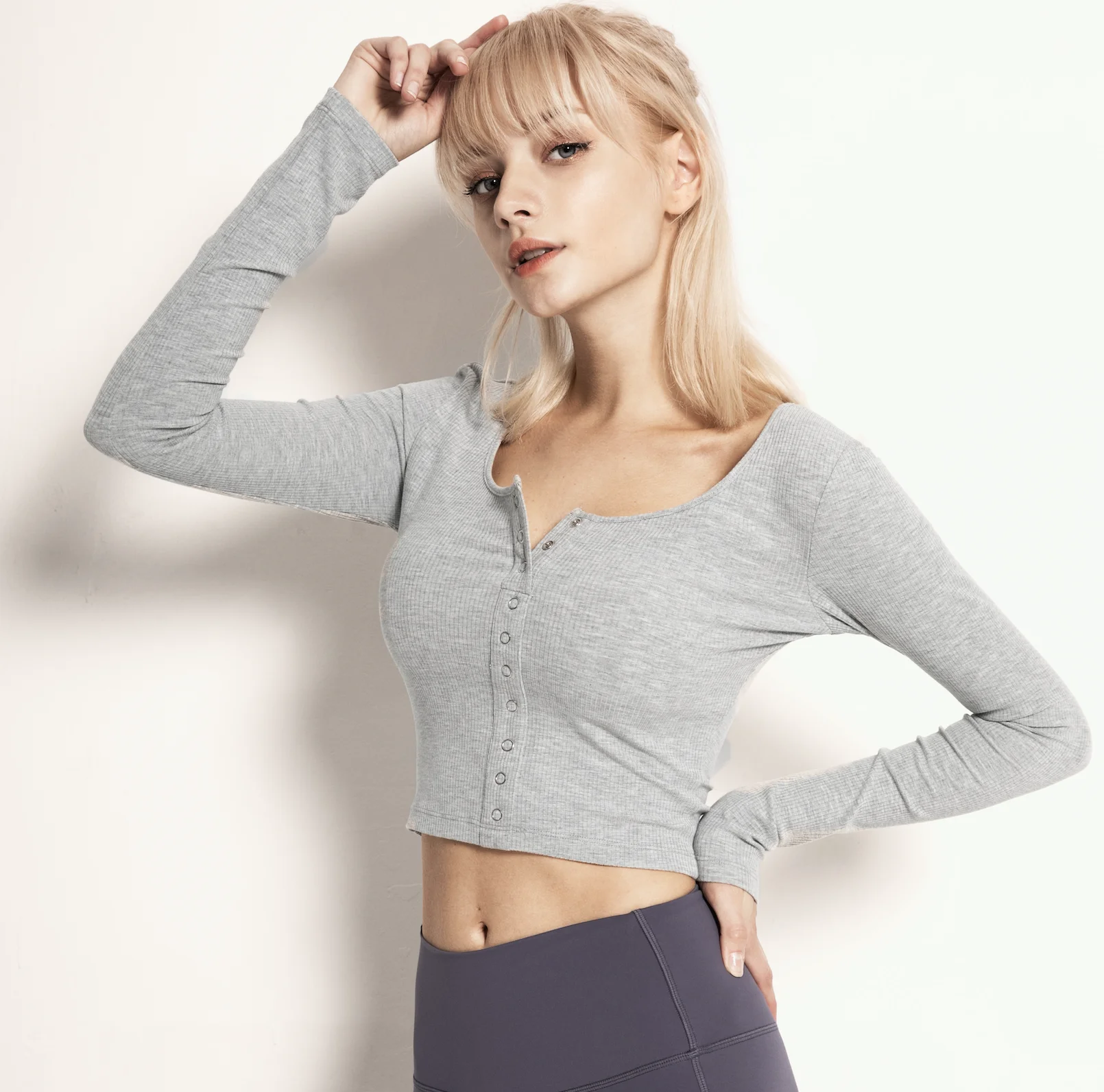 wholesale customized logo autumn quick dry gym yoga crop top sexy long sleeve fitness yoga wear women
wholesale customized logo autumn quick dry gym yoga crop top sexy long sleeve fitness yoga wear women