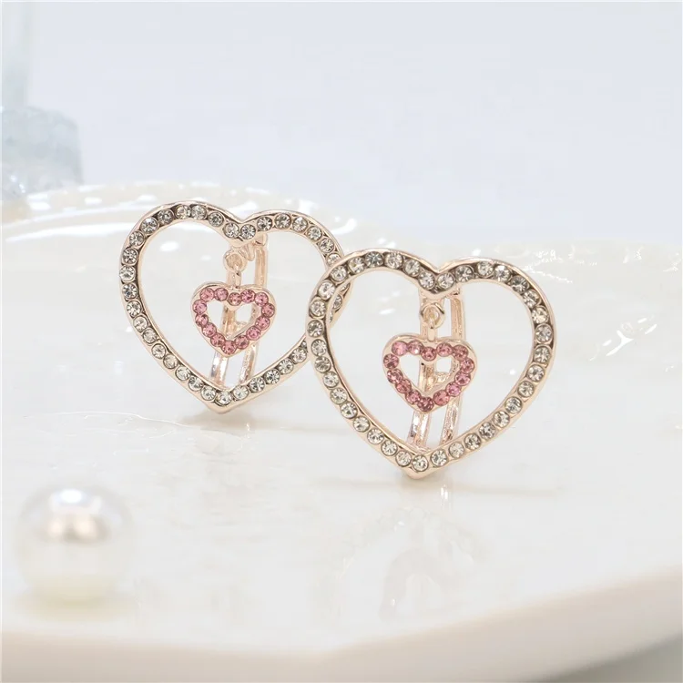 BXY Fashion Jewelry Pink Diamond Crystal Heart Earrings Rose Gold Plated Hoop Earrings Copper Stud Earrings For Women
BXY Fashion Jewelry Pink Diamond Crystal Heart Earrings Rose Gold Plated Hoop Earrings Copper Stud Earrings For Women