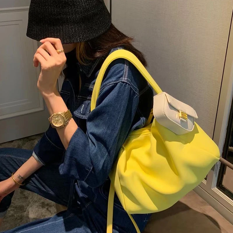 New Japan Korean blue portable underarm bag fashionable large-capacity shoulder messenger set bags for women, Customized color
New Japan Korean blue portable underarm bag fashionable large-capacity shoulder messenger set bags for women, Customized color