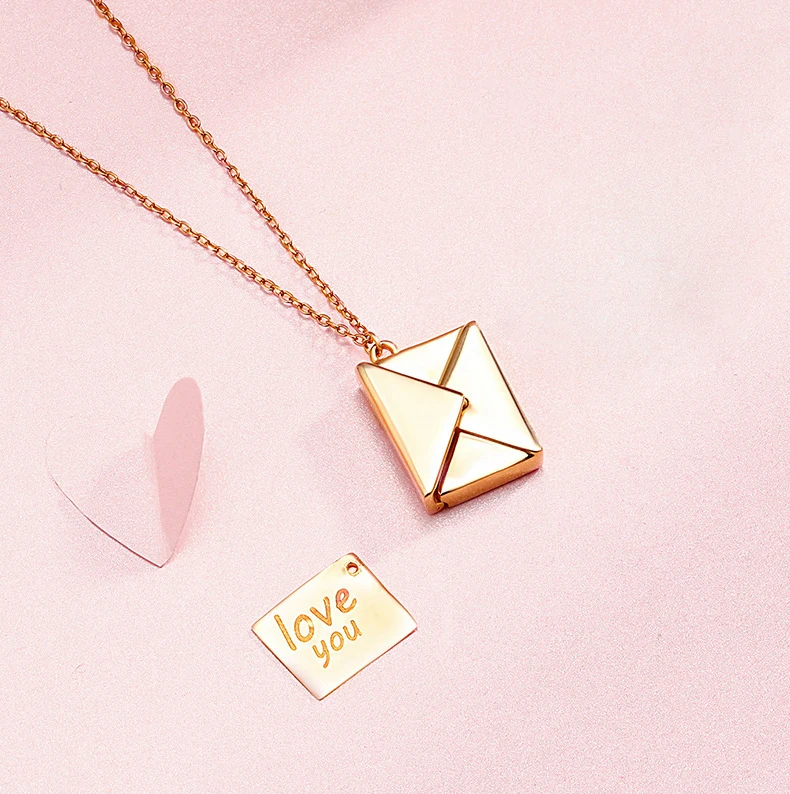 Well made 925 silver letter pendant necklace ladies Square envelope Jewelry for couple
Well made 925 silver letter pendant necklace ladies Square envelope Jewelry for couple