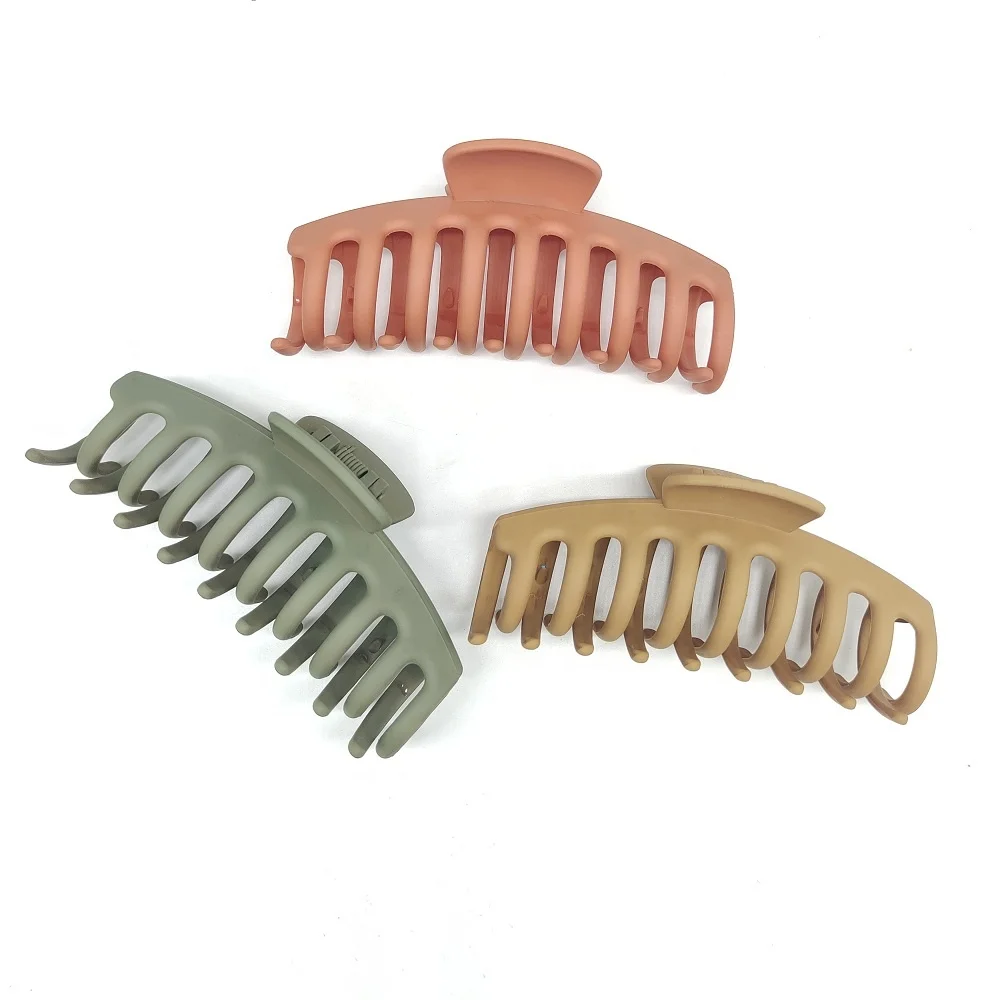 2022 MIO New Arrival 12Colors Winter Plastic Assorted Color Hair Clamp Accessories 11cm Large Frosted Hair Clip Banana Claw Clip
2022 MIO New Arrival 12Colors Winter Plastic Assorted Color Hair Clamp Accessories 11cm Large Frosted Hair Clip Banana Claw Clip