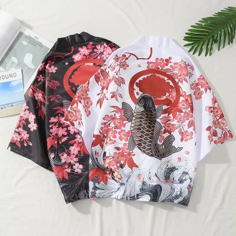 Cross-border Japanese Ukiyo-e robe wave carp printed kimono men's and women's loose seven-point sleeve shirt thin
Cross-border Japanese Ukiyo-e robe wave carp printed kimono men's and women's loose seven-point sleeve shirt thin
