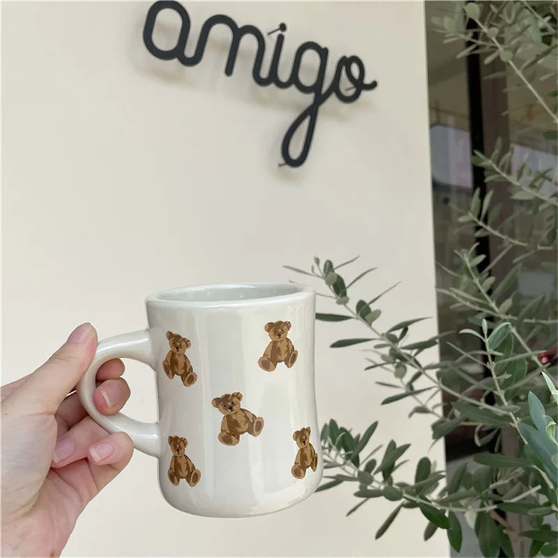 Wholesale Korea style INS cream chocolate brown bear mug white breakfast cereal coffee milk cup
Wholesale Korea style INS cream chocolate brown bear mug white breakfast cereal coffee milk cup