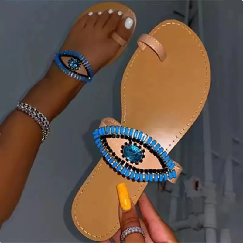 2021 The New Round Head Flat Toe Flat Slippers Female Cross-border Foreign Trade Large Size Rhinestone Gem Eyes Slippers, 2 colors
2021 The New Round Head Flat Toe Flat Slippers Female Cross-border Foreign Trade Large Size Rhinestone Gem Eyes Slippers, 2 colors