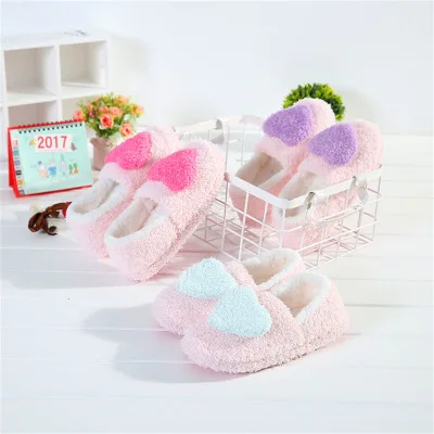 winter shoes cotton slippers soft bottom home slippers silent anti-slip classic style, Picture
winter shoes cotton slippers soft bottom home slippers silent anti-slip classic style, Picture