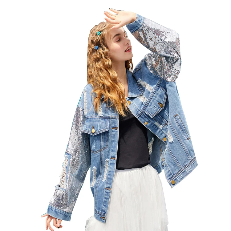 2020 Spring new vintage blue women ripped jean coat ladies sequins denim jean jacket
2020 Spring new vintage blue women ripped jean coat ladies sequins denim jean jacket