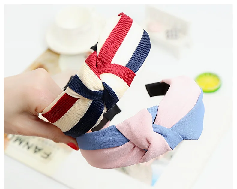 JUHU New creative cross headband fashion hair accessories fabric wide-brimmed ladies head buckle hair band 2021, Colorful
JUHU New creative cross headband fashion hair accessories fabric wide-brimmed ladies head buckle hair band 2021, Colorful