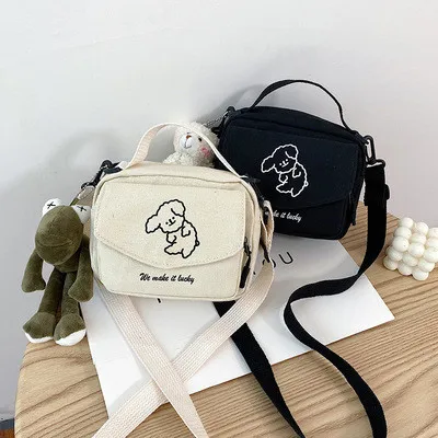 KALANTA OEM sac ladies purses and crossbody hot sale handbags for girls shoulder Mini small little hand bags 2022 fashion bolsos
KALANTA OEM sac ladies purses and crossbody hot sale handbags for girls shoulder Mini small little hand bags 2022 fashion bolsos