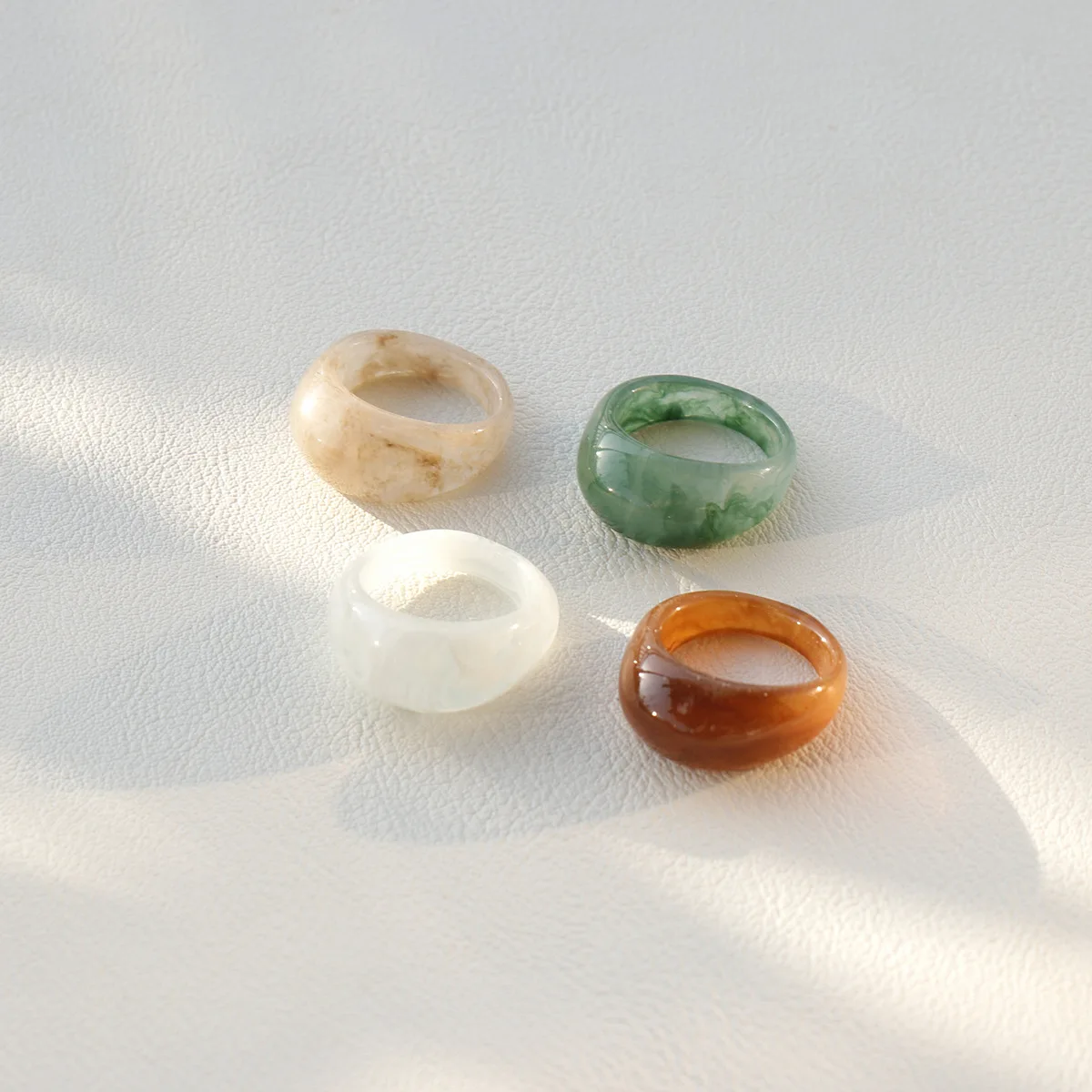 ROMANTIC New Colorful Acrylic Irregular Colorful Wide Thick Dome Acrylic Ring, Silver,gold,rose gold
ROMANTIC New Colorful Acrylic Irregular Colorful Wide Thick Dome Acrylic Ring, Silver,gold,rose gold