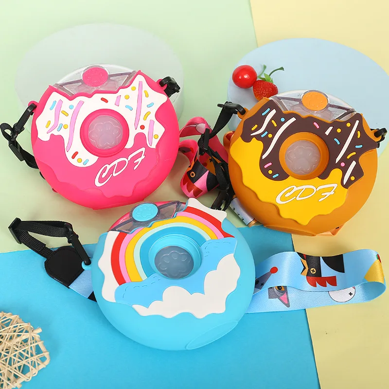 Creative Hot Selling Cartoon Donut Plastic Water Bottle For Children Kids Student Strap Portable Cute Silicone Straw Leak-proof, Blue,orange,pink
Creative Hot Selling Cartoon Donut Plastic Water Bottle For Children Kids Student Strap Portable Cute Silicone Straw Leak-proof, Blue,orange,pink
