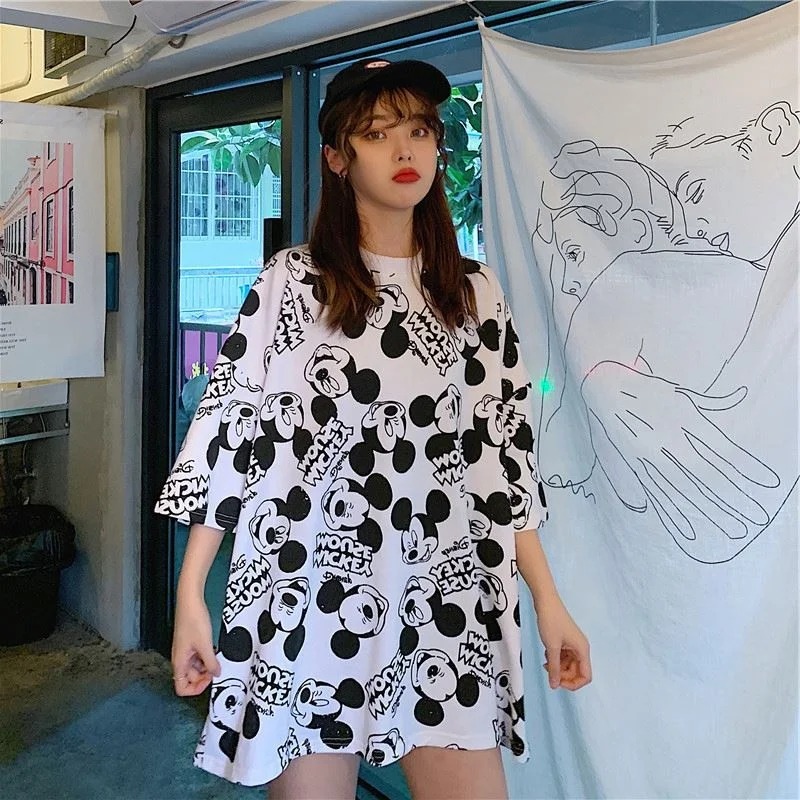 Wholesale 2021 fashion new summer short-sleeved Mickey cartoon printed tie-dye T-shirt ladies round neck loose blouse shirt
Wholesale 2021 fashion new summer short-sleeved Mickey cartoon printed tie-dye T-shirt ladies round neck loose blouse shirt