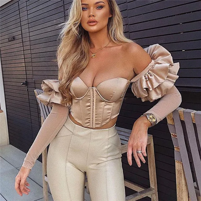 2021 Summer New Women's Top Fashion Mesh Stitching Ruffled Long Sleeve Off-shoulder Cropped Top, Picture showed
2021 Summer New Women's Top Fashion Mesh Stitching Ruffled Long Sleeve Off-shoulder Cropped Top, Picture showed