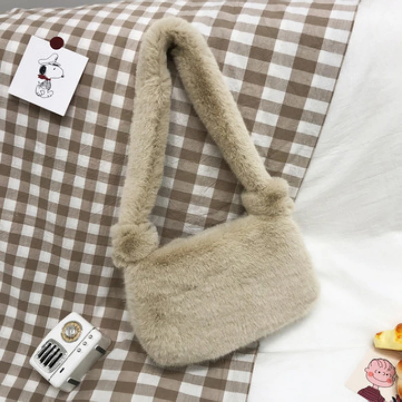 Women's handbags designer faux fur purses and handbags new fashion fur designer handbags, 7 colors
Women's handbags designer faux fur purses and handbags new fashion fur designer handbags, 7 colors