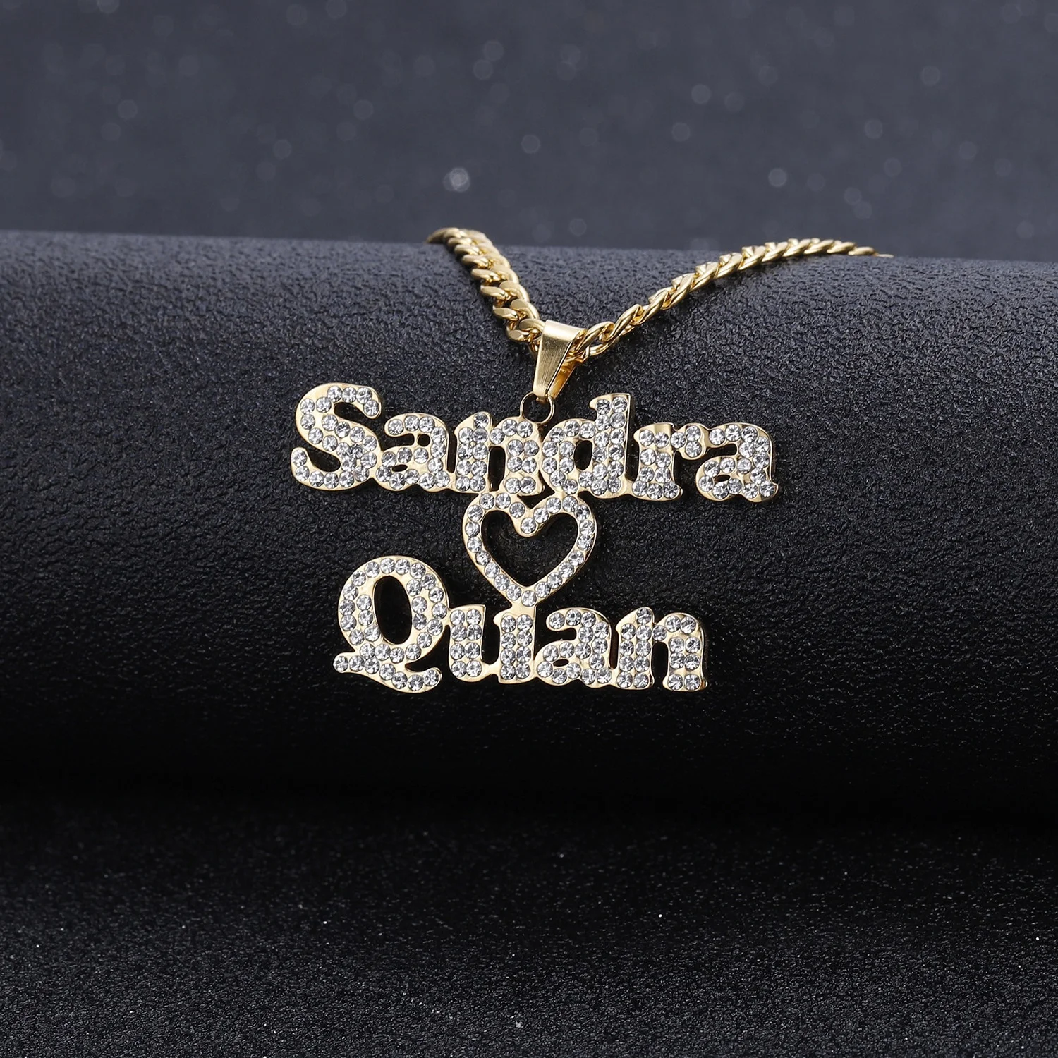 Custom Iced Out Double Name Necklace Jewelry Love Heart Choker Thick chain Handwriting Initial Nameplate Necklaces
Custom Iced Out Double Name Necklace Jewelry Love Heart Choker Thick chain Handwriting Initial Nameplate Necklaces