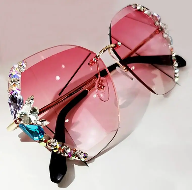 Big shades women's sun glasses trendy outdoor rimless square sunglasses 2021, Gradient color
Big shades women's sun glasses trendy outdoor rimless square sunglasses 2021, Gradient color