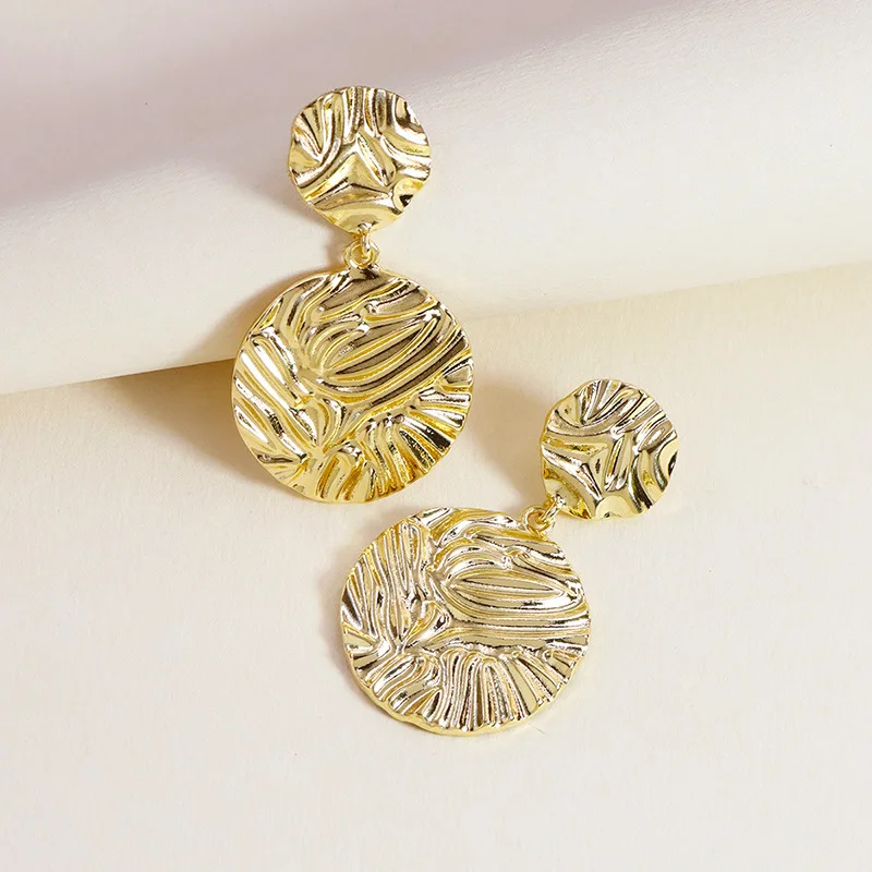 Punk New Design Real Gold Plated Disc Drop Earrings Hip Hips Double Bumpy Coin Dangle Earrings for Girls
Punk New Design Real Gold Plated Disc Drop Earrings Hip Hips Double Bumpy Coin Dangle Earrings for Girls