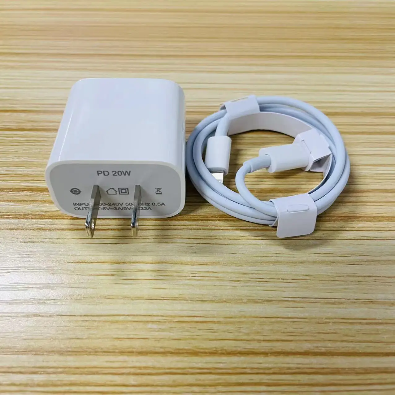 Eu Uk Us Universal 20w Pd Fast Usb C Power Adapter Wall Charger Usb-c Cable Type C Cable For Apple For Iphone 12, White
Eu Uk Us Universal 20w Pd Fast Usb C Power Adapter Wall Charger Usb-c Cable Type C Cable For Apple For Iphone 12, White