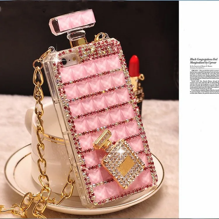 Luxury Bling Diamond Perfume Bottle Phone Cases For iPhone 13 12 Pro Xs Max With Crossbody Chain For Samsung S21 Ultra
Luxury Bling Diamond Perfume Bottle Phone Cases For iPhone 13 12 Pro Xs Max With Crossbody Chain For Samsung S21 Ultra