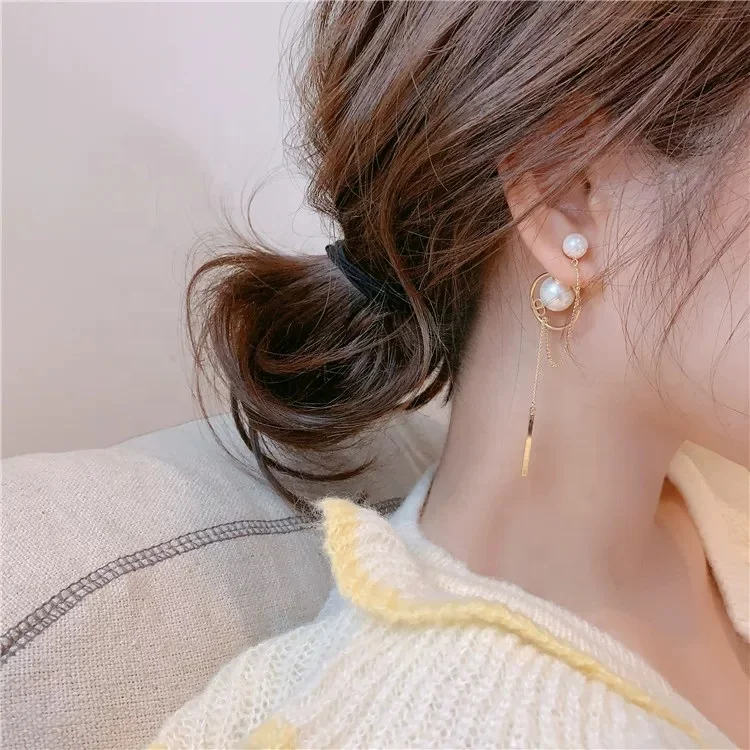 2021 Korean version of 925 needle long dangle pendant pearl gold hoop earrings, Picture
2021 Korean version of 925 needle long dangle pendant pearl gold hoop earrings, Picture