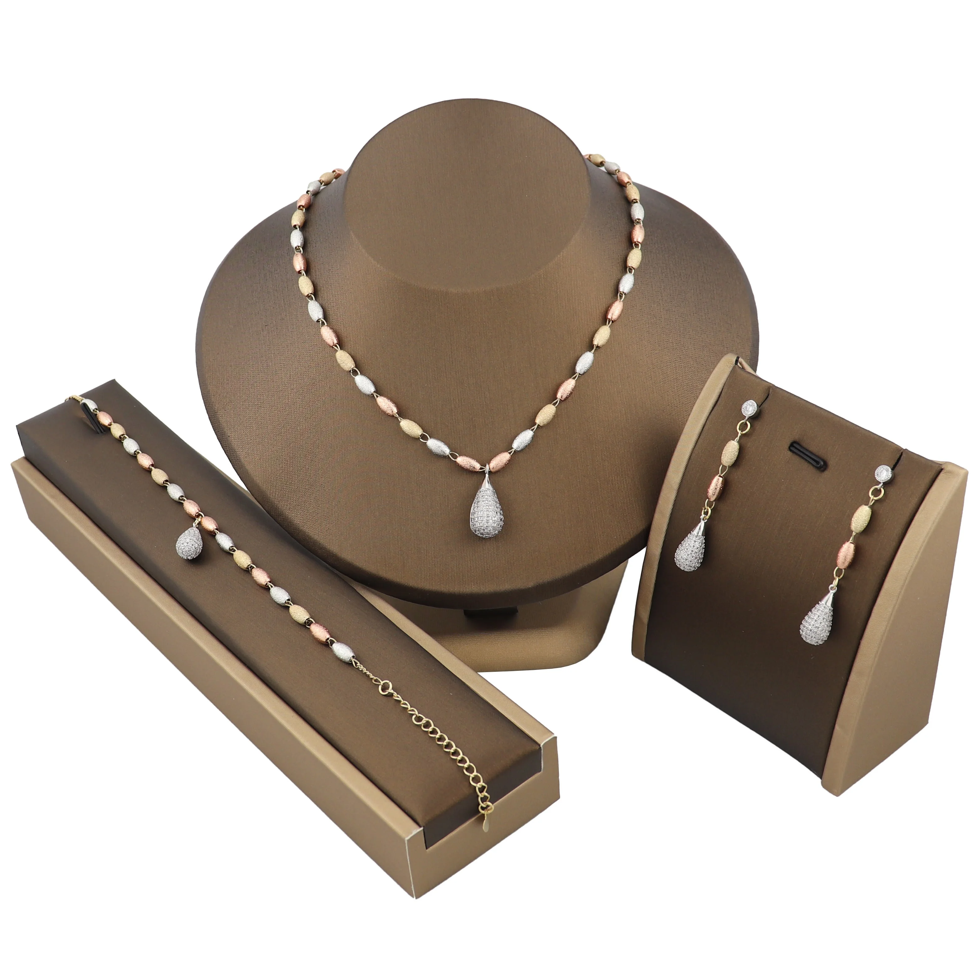 Fashion high quality Tri-color big Water drop 3 pieces gold plated women zircon jewelry set
Fashion high quality Tri-color big Water drop 3 pieces gold plated women zircon jewelry set