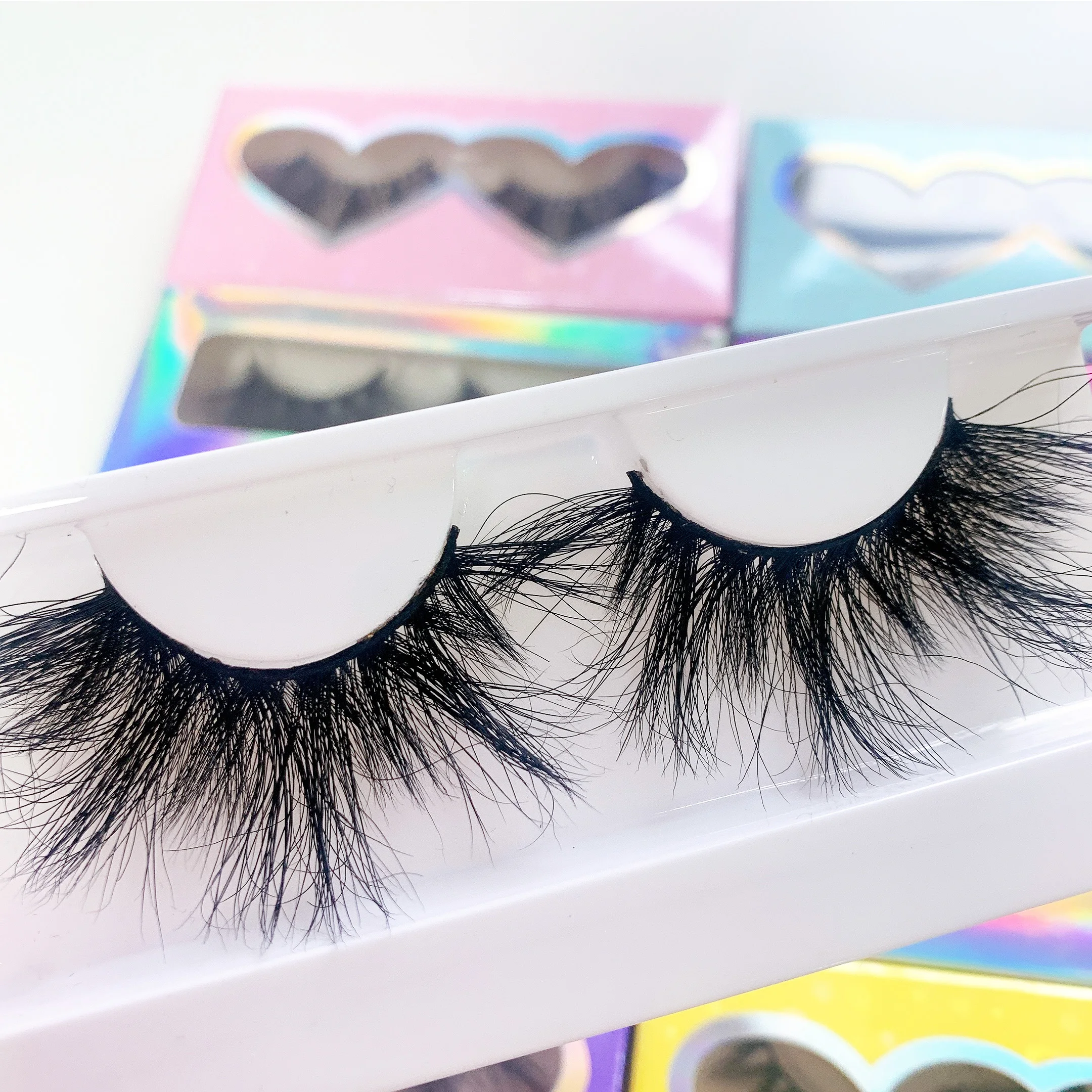 Wholesale custom lash box 3d full strip mink lashes dramatic mink eyelashes vendors 3d 25mm mink eyelash, Black color
Wholesale custom lash box 3d full strip mink lashes dramatic mink eyelashes vendors 3d 25mm mink eyelash, Black color