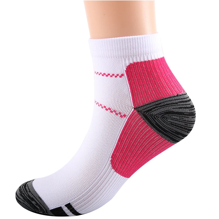 2022 Wholesale customized anti slip fashion luxury designer famous custom logo socks manufacturer, Customized colors
2022 Wholesale customized anti slip fashion luxury designer famous custom logo socks manufacturer, Customized colors