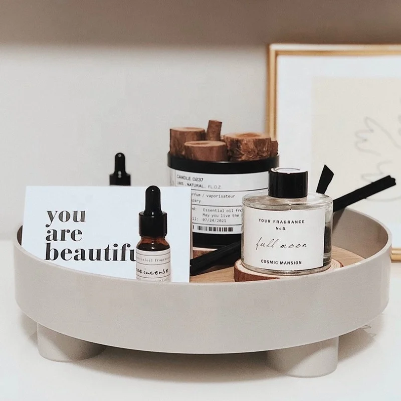 Nordic tray living room snacks aromatherapy cosmetics household fruit desktop plastic tray storage trays 
Nordic tray living room snacks aromatherapy cosmetics household fruit desktop plastic tray storage trays