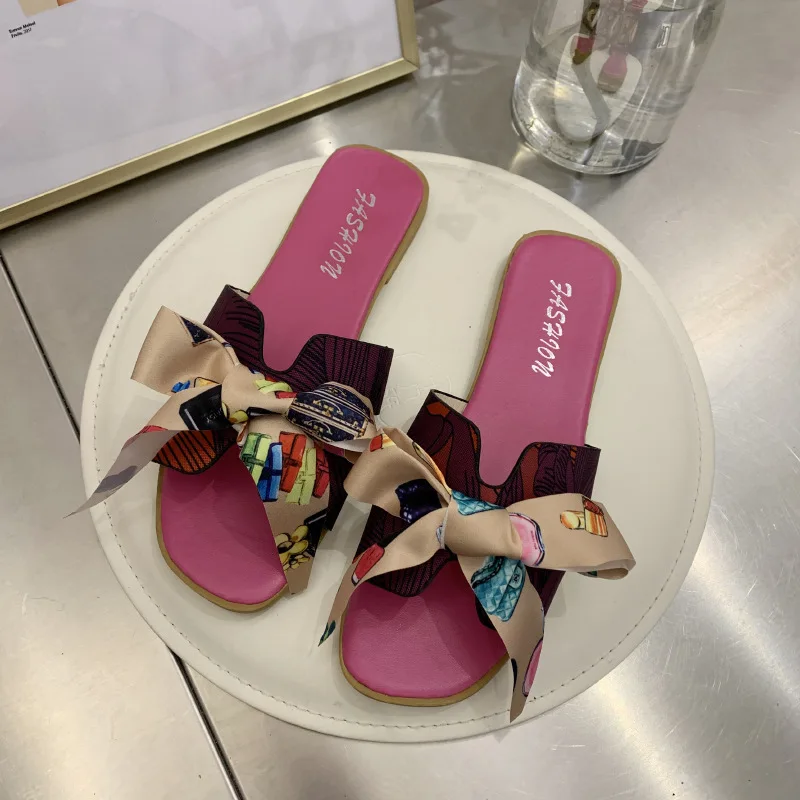 Bowknot Slippers Women Flat-Soled Beach Shoes Ladies Flat Women'S Slippers 2021
Bowknot Slippers Women Flat-Soled Beach Shoes Ladies Flat Women'S Slippers 2021