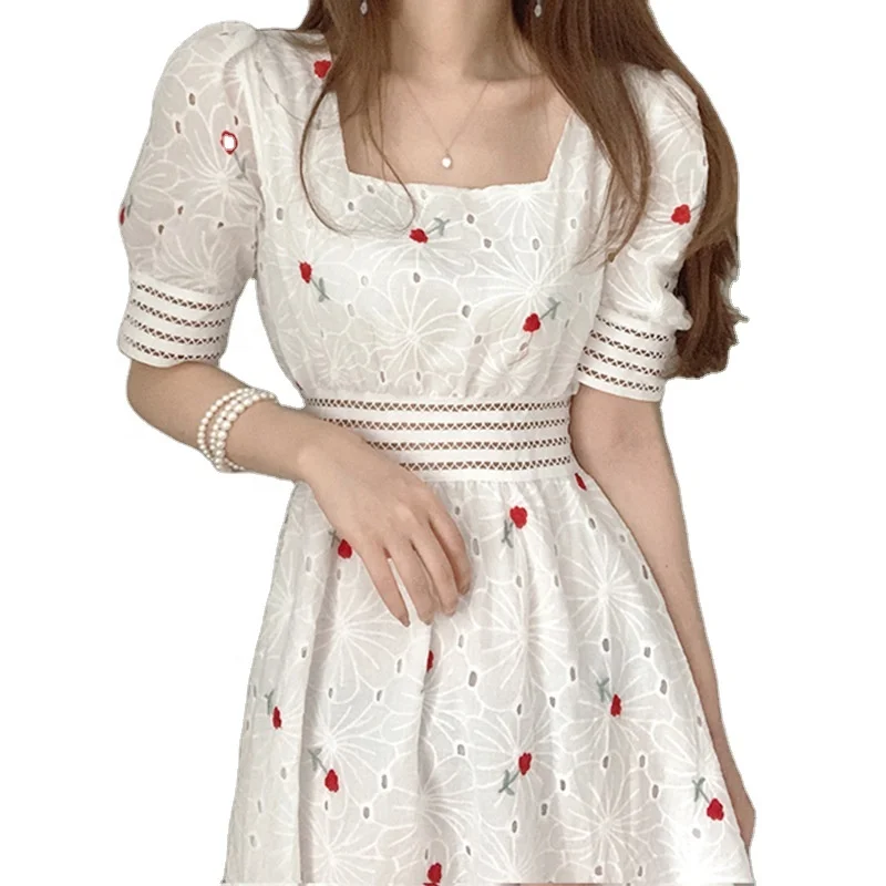 Small fresh floral waist dress Summer temperament slim sexy square collar first love skirt
Small fresh floral waist dress Summer temperament slim sexy square collar first love skirt