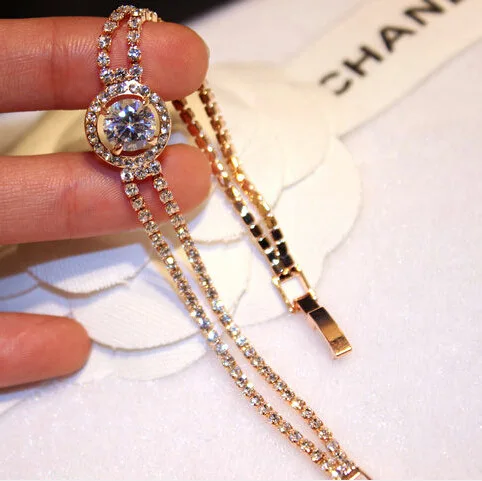 Luxury 18 Gold plated Jewelry Bracelet Classic Design Shinny Zircon Diamond Bangle Tennis Bracelet Women Charms Jewelry
Luxury 18 Gold plated Jewelry Bracelet Classic Design Shinny Zircon Diamond Bangle Tennis Bracelet Women Charms Jewelry
