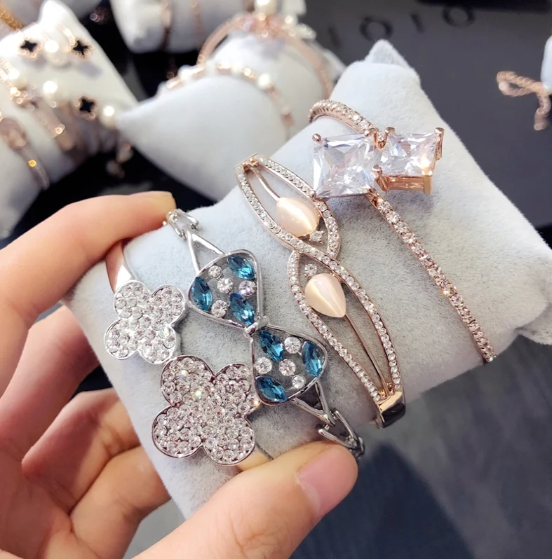 2020 New Arrival Do not fade alloy crystal gemstone women jewelry opal rhinestone bracelet, As picture
2020 New Arrival Do not fade alloy crystal gemstone women jewelry opal rhinestone bracelet, As picture