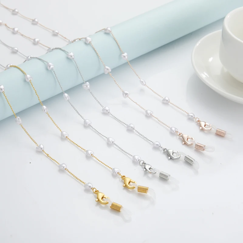 Hot Sale White Plastic Heart Pearls Glasses Chain For Girls Eyewear Chain Necklace Holder Gold and Pearl Masked String Cord
Hot Sale White Plastic Heart Pearls Glasses Chain For Girls Eyewear Chain Necklace Holder Gold and Pearl Masked String Cord