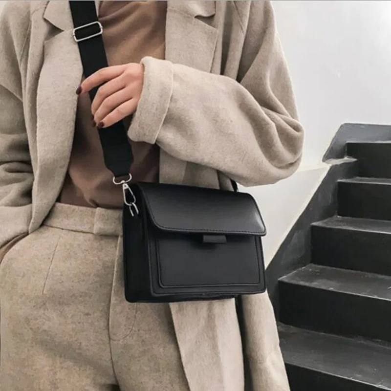 2021 new Korean fashion retro small square bag wild girl shoulder messenger bag, As picture
2021 new Korean fashion retro small square bag wild girl shoulder messenger bag, As picture
