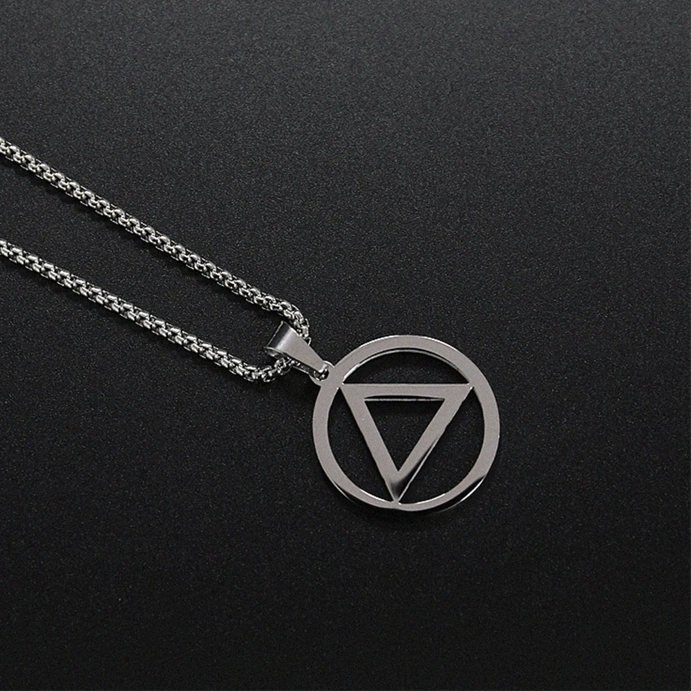 High quality stainless steel circle Triangle pendant Chain Necklace simple accessories women wholesale necklace
High quality stainless steel circle Triangle pendant Chain Necklace simple accessories women wholesale necklace