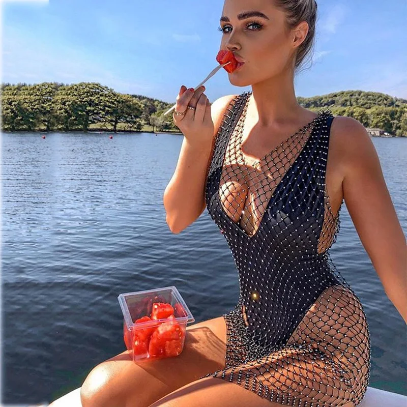 women's sexyskirt autumn new 2021 cross-border foreign trade round collar hollow diamond encased ladies club dress
women's sexyskirt autumn new 2021 cross-border foreign trade round collar hollow diamond encased ladies club dress