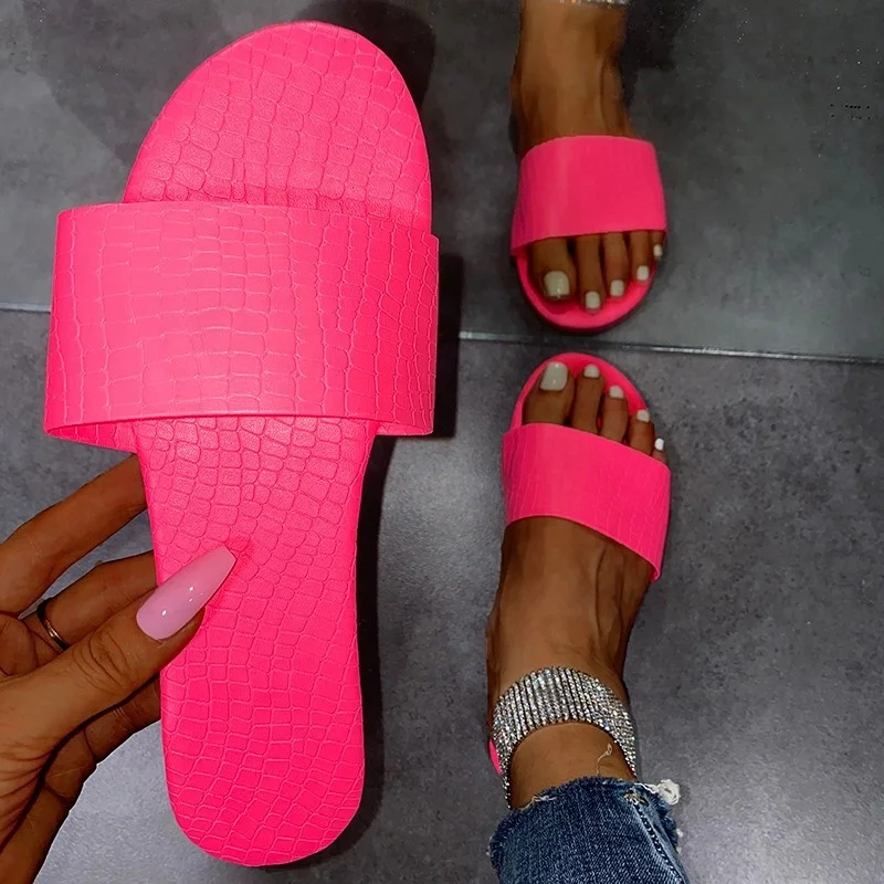2021 Designer pantoufles femmes women famous brands heel platform sandal sandals women
2021 Designer pantoufles femmes women famous brands heel platform sandal sandals women