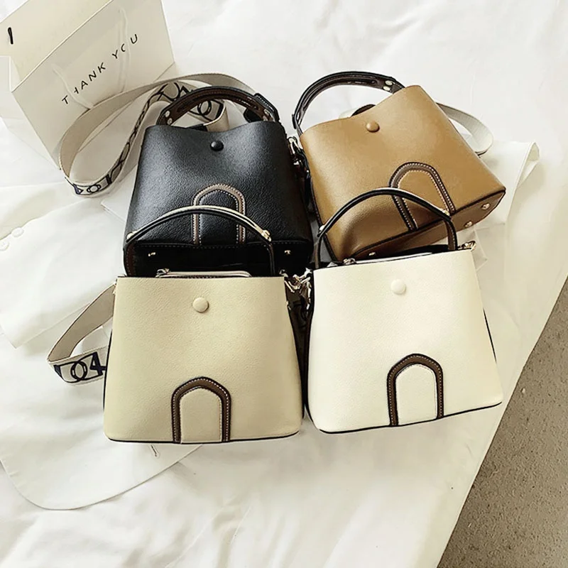 2022 Trendy Wholesale Casual Shoulder Women Bag Pu Bucket Bag High Quality Leather Bags
2022 Trendy Wholesale Casual Shoulder Women Bag Pu Bucket Bag High Quality Leather Bags