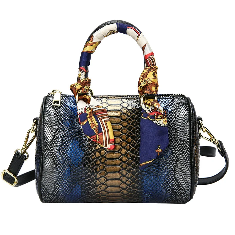 2021 Hot selling ladies shoulder handbags vintage snakein pu leather crossbody bag purse with silk scarves
2021 Hot selling ladies shoulder handbags vintage snakein pu leather crossbody bag purse with silk scarves
