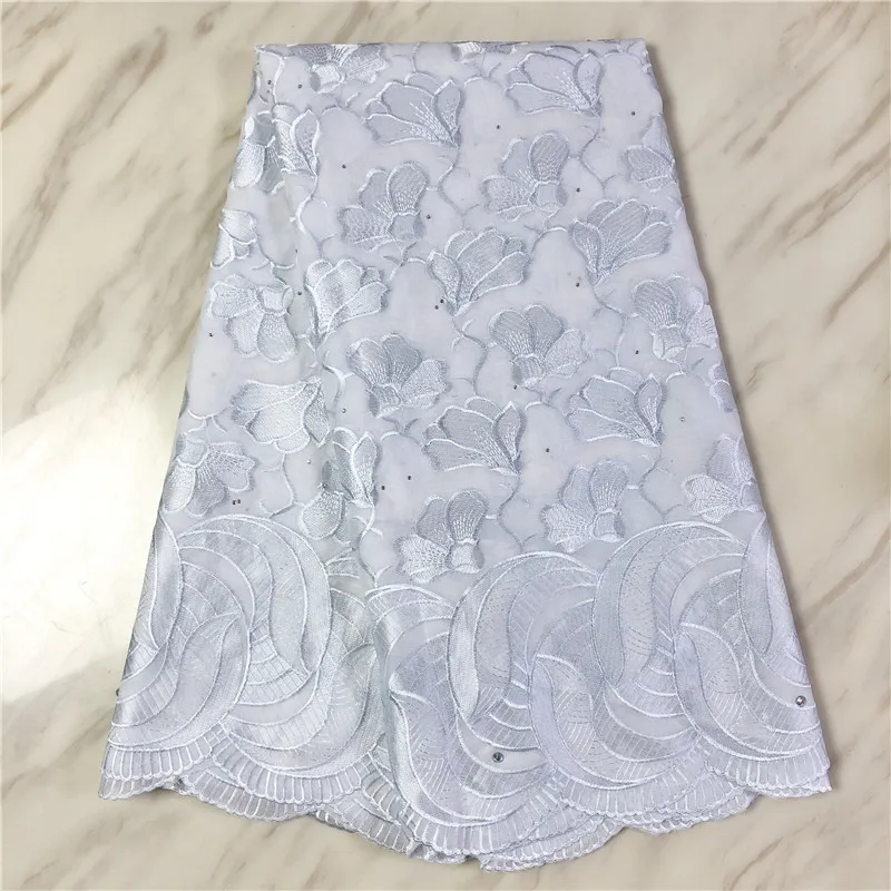 white Color New Design African dry lace fabric High Quality Embroidery Swiss voile lace beautiful cotton lace fabric
white Color New Design African dry lace fabric High Quality Embroidery Swiss voile lace beautiful cotton lace fabric