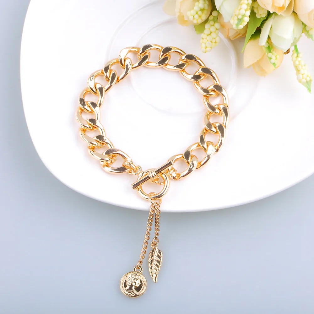 European Chunky Link Chain Leaves Coin Pendants Bracelet Adjustable Gold Leaves Coin Tassel Charm Bracelet, Picture shows
European Chunky Link Chain Leaves Coin Pendants Bracelet Adjustable Gold Leaves Coin Tassel Charm Bracelet, Picture shows