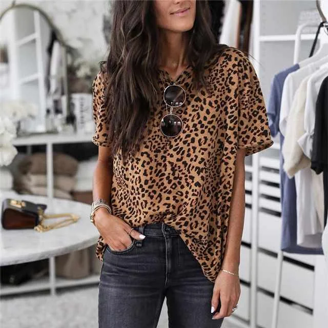 2021 Summer New Leopard Print Top Short Sleeve T-shirt For Women, Picture color
2021 Summer New Leopard Print Top Short Sleeve T-shirt For Women, Picture color