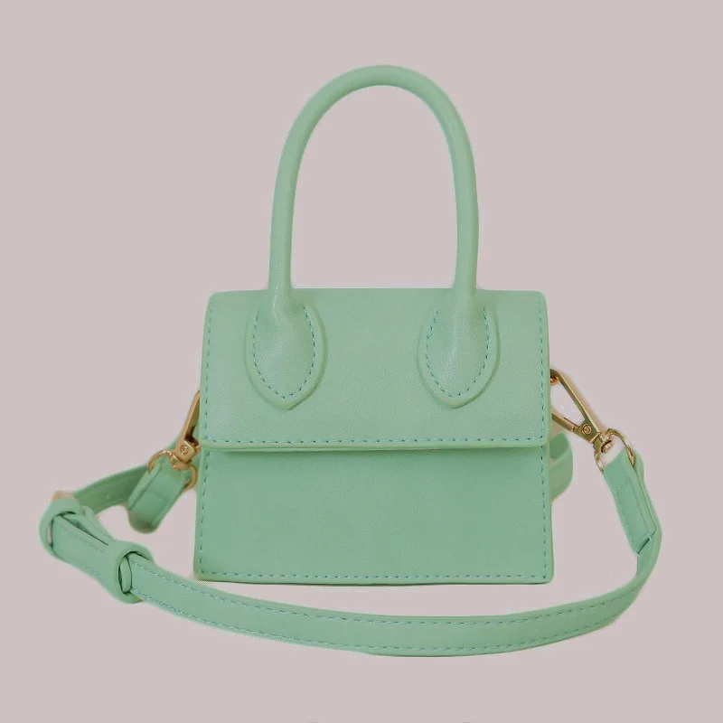 Hot selling shoulder leather luxury red women ladise purses women bags crossbody handbag
Hot selling shoulder leather luxury red women ladise purses women bags crossbody handbag