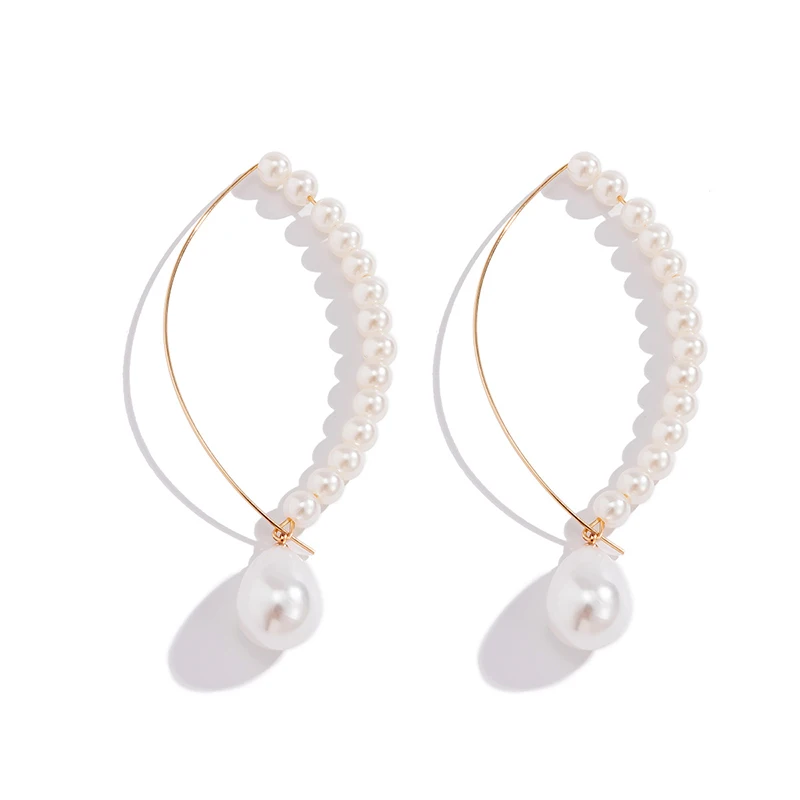 CARTER LISA Elegant White Pearl Round Circle Hoop Earring Pearl Geometric Ear Rings for Women High Quality Jewelry Accessories, Gold, sliver
CARTER LISA Elegant White Pearl Round Circle Hoop Earring Pearl Geometric Ear Rings for Women High Quality Jewelry Accessories, Gold, sliver