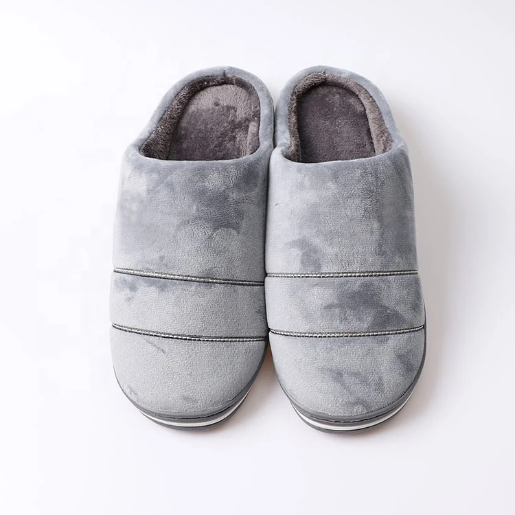 Warm winter waterproof cotton slippers for couples non-slip cotton shoes for ladies and men at home, Red
Warm winter waterproof cotton slippers for couples non-slip cotton shoes for ladies and men at home, Red