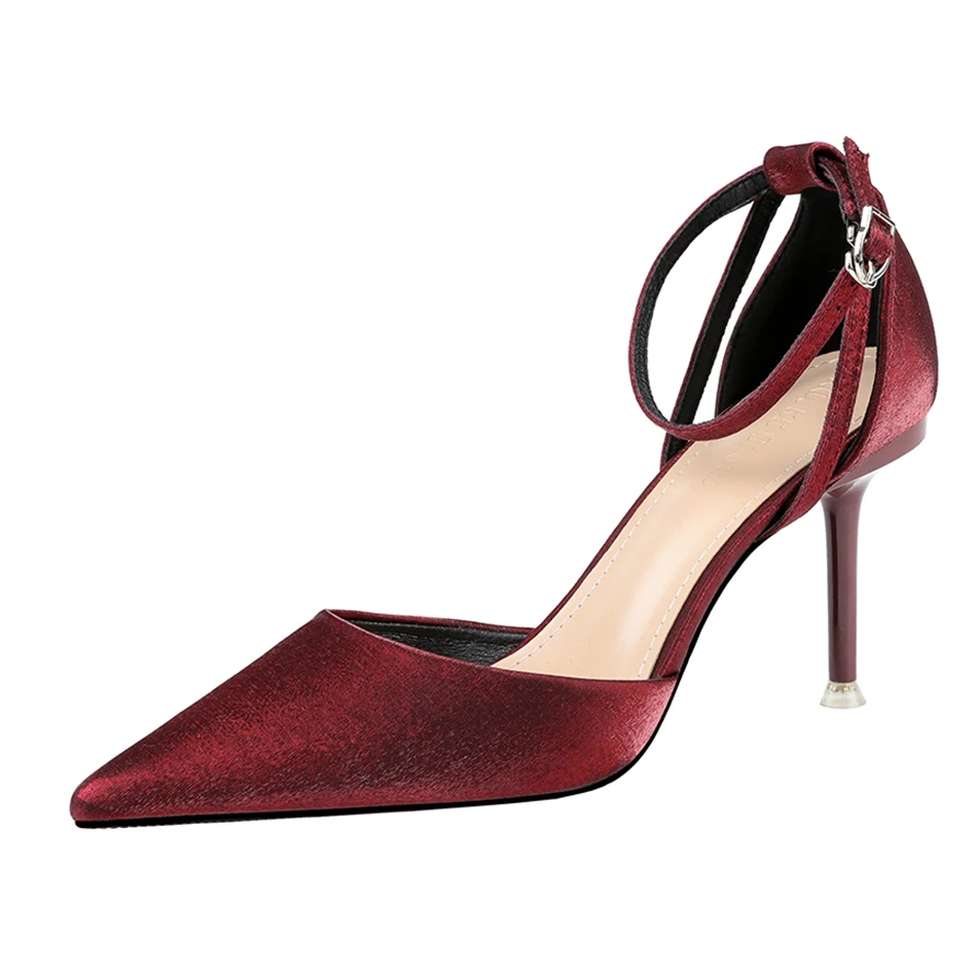 2020 new fashion thin heels shallow mouth thong luxury women high heel sandals shoes
2020 new fashion thin heels shallow mouth thong luxury women high heel sandals shoes