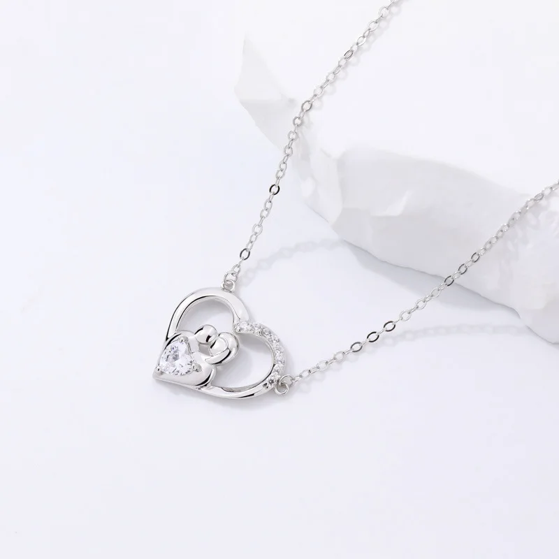 VIANRLA 925 Silver Heart Hollow Pendant Necklace For Women Festival Gift Chains Dropshipping Hug Design Fashion Minimalist
VIANRLA 925 Silver Heart Hollow Pendant Necklace For Women Festival Gift Chains Dropshipping Hug Design Fashion Minimalist