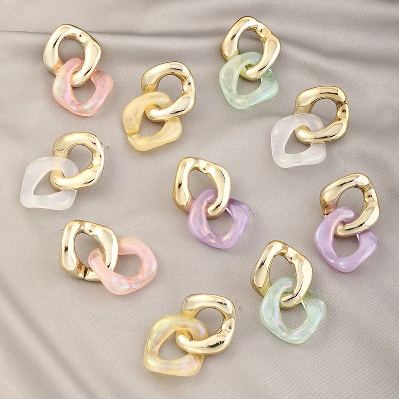 OUYE women link chain earring Contrast color irregular cute earrings wholesale jewelry custom acrylic chain link summer earrings, Golden/silver
OUYE women link chain earring Contrast color irregular cute earrings wholesale jewelry custom acrylic chain link summer earrings, Golden/silver